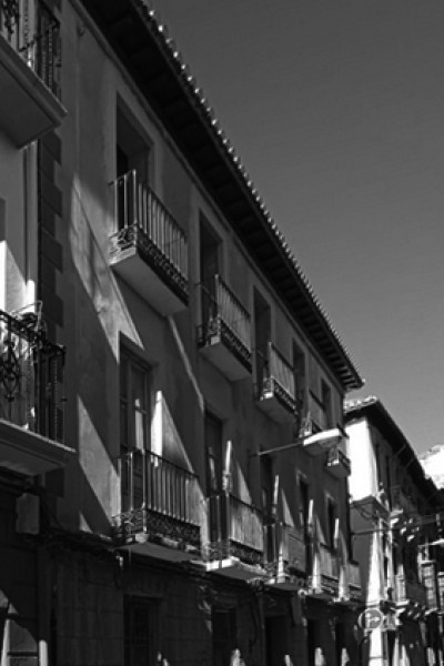 Reforma de Edificio: 8 apartamentos